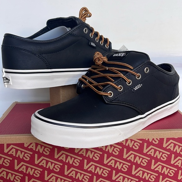 Vans Men’s Atwood (Leather)BIck/Mrshmllow
VN0A327L68X
Sneakers - Picture 3 of 16